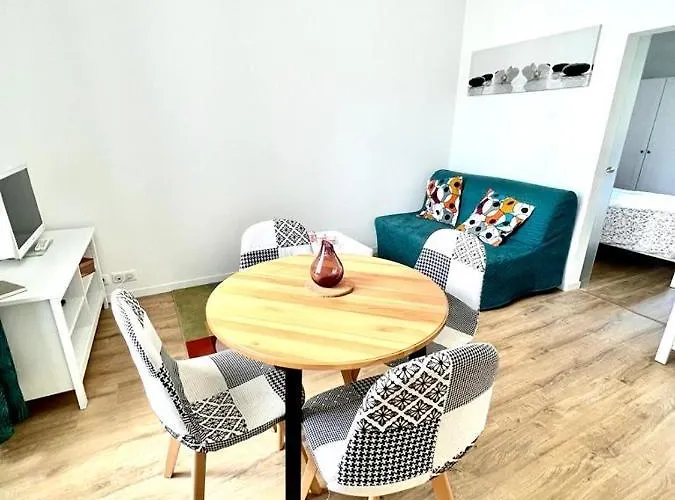 Lägenhet Le Gamay - T2 Avec Parking Et Terrasse