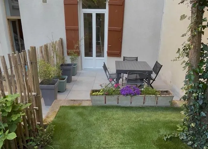 Le Gamay - T2 Avec Parking Et Terrasse Lägenhet *